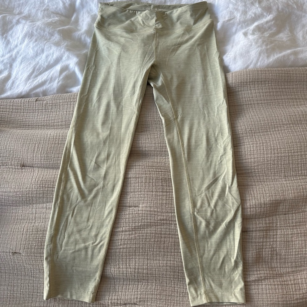 Outdoor voices leggings yellow size M